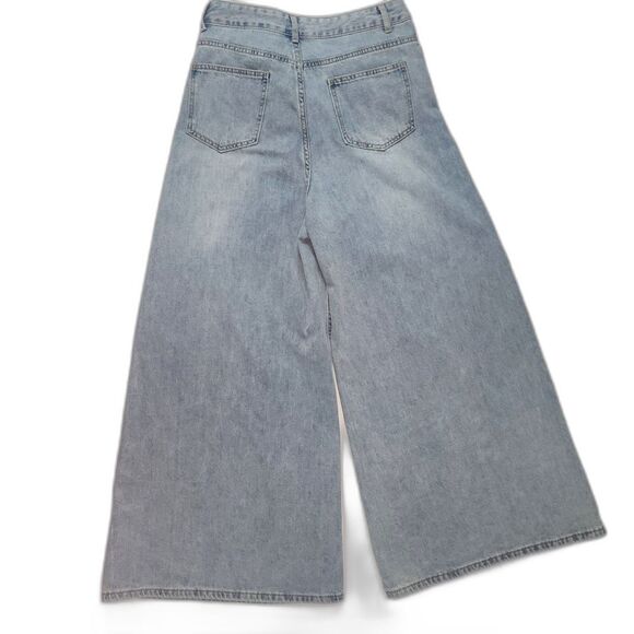 Women's Extra Wide Leg High Rise Front Pleated Jeans - Picture 2 of 12